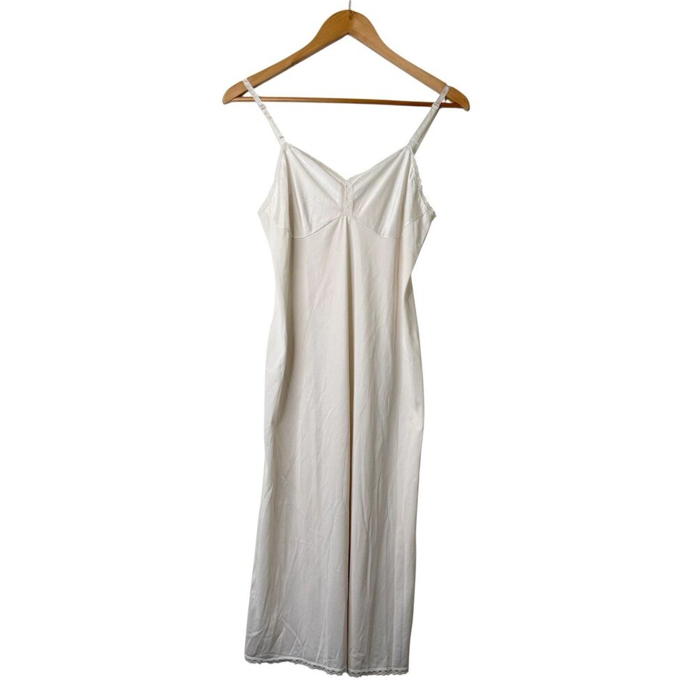 Vtg JCPenney Antron Full Slip Dress Sz 34/12 White Lace Trim Coquette 70s 80s